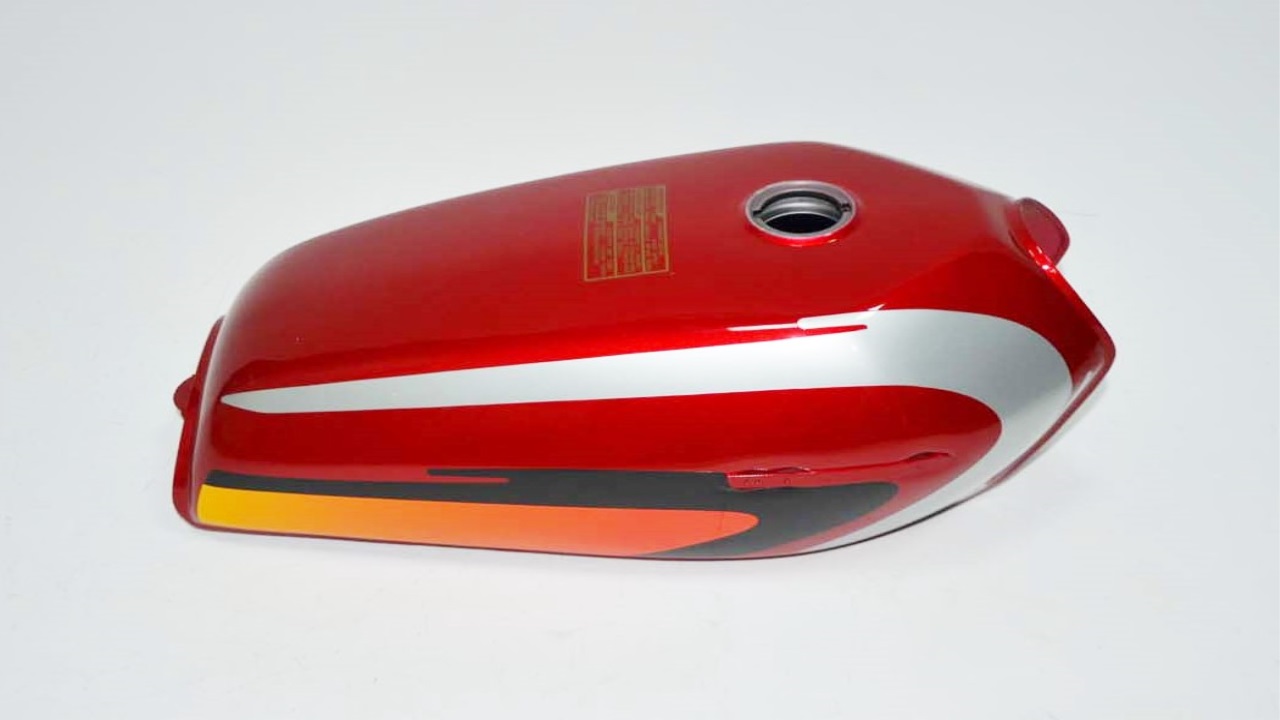 BENZİN DEPOSU KIRMIZI/TURUNCU ( KM125-6 )